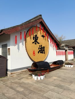 燕之屋2025年业绩稳健向好,净利润显著增长。 股票财经