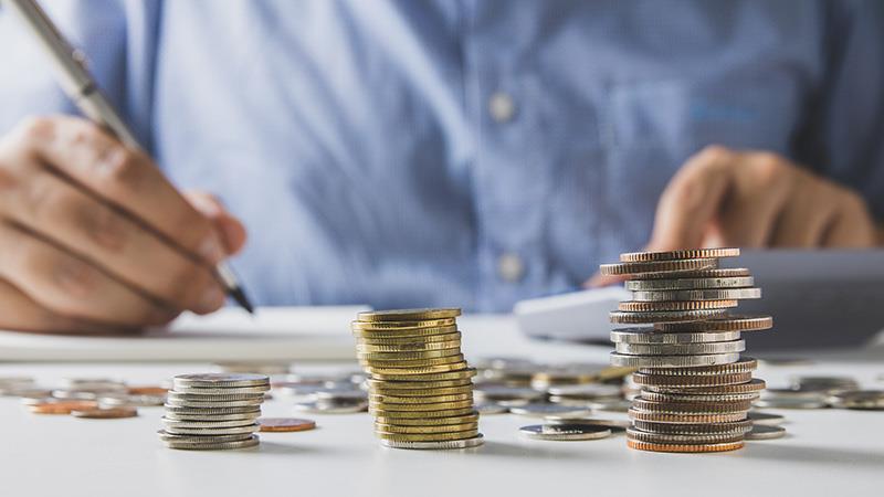  掘金矿业的资本逻辑：从量价齐升看资源类资产的估值重构 股票财经 掘金矿业的资本逻辑：从量价齐升看资源类资产的估值重构 股票财经