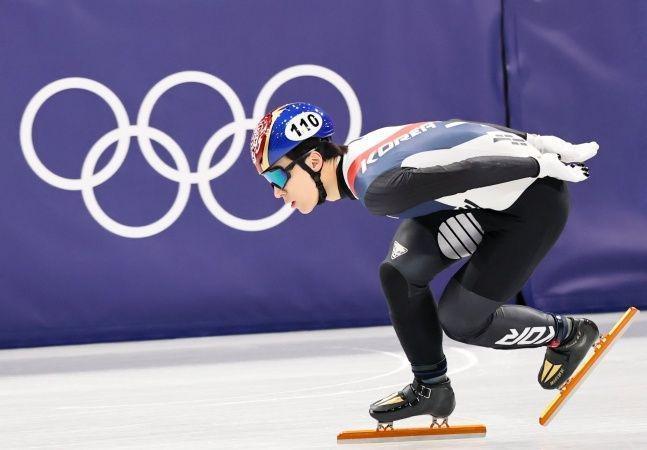 短道速滑赛场边界:从黄大宪事件透视运动员行为规范与职业素养 体育新闻