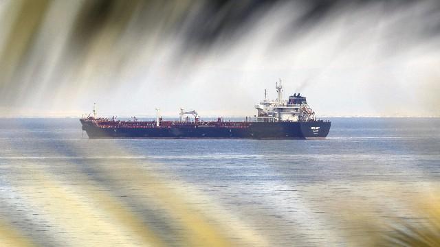 地缘博弈下的中东困局:霍尔木兹海峡危机深度剖析与和平前景 新闻