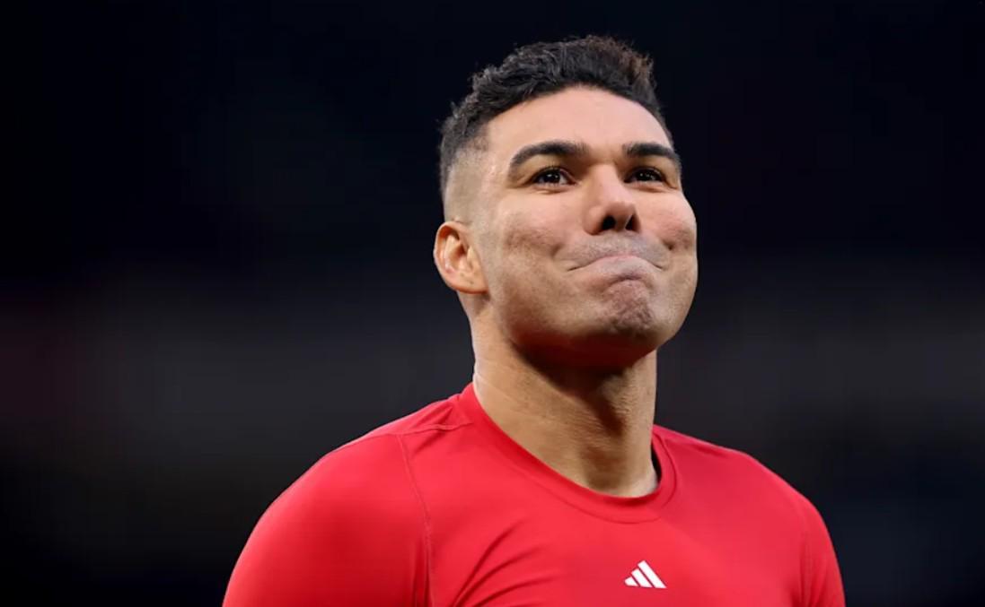 防守中场的终极答案：卡塞米罗四载曼联生涯的技术哲学与职业启示 体育新闻